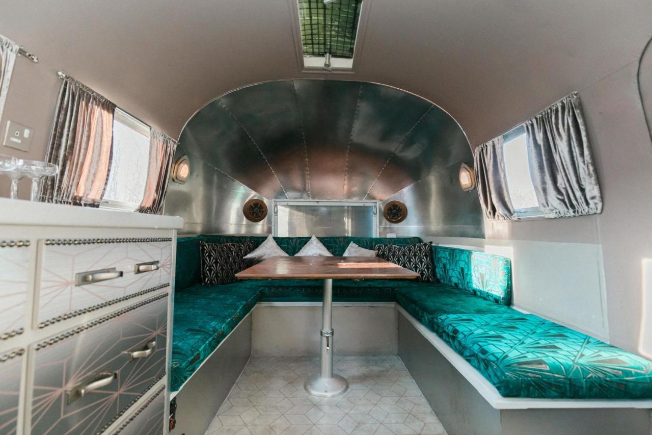 Silver Airstream Glamping & Rental Chichester Eksteriør bilde