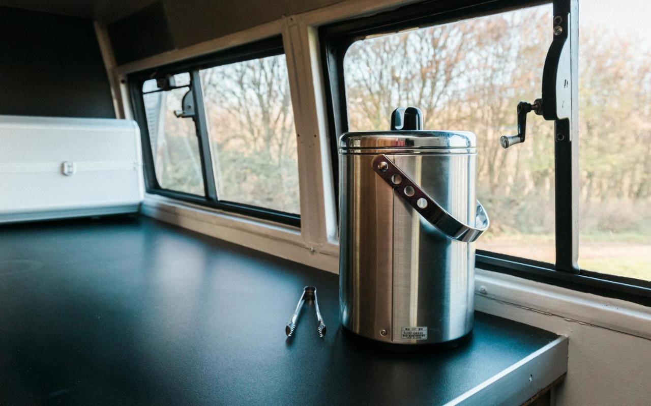 Silver Airstream Glamping & Rental Chichester Eksteriør bilde